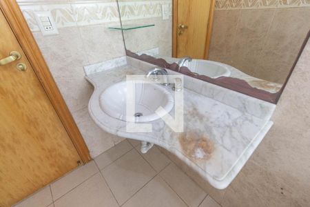 Apartamento à venda com 164m², 3 quartos e 2 vagas Apartamento à venda com 164m², 3 quartos e 2 vagasBanheiro