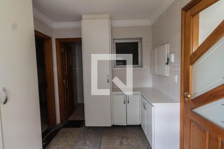 Apartamento à venda com 164m², 3 quartos e 2 vagas Apartamento à venda com 164m², 3 quartos e 2 vagasÁrea de serviço