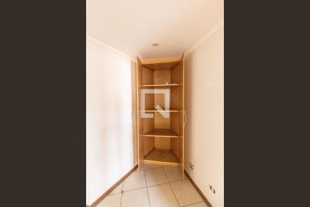 Apartamento à venda com 164m², 3 quartos e 2 vagas Apartamento à venda com 164m², 3 quartos e 2 vagasHall