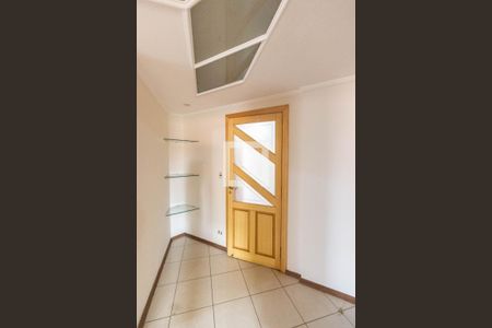 Apartamento à venda com 164m², 3 quartos e 2 vagas Apartamento à venda com 164m², 3 quartos e 2 vagasHall