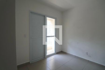 Quarto de apartamento para alugar com 2 quartos, 55m² em Tortuga, Guarujá