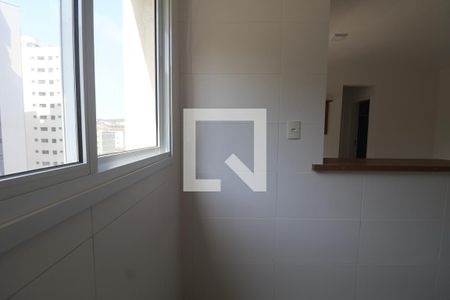 Área de Serviço de apartamento para alugar com 2 quartos, 55m² em Tortuga, Guarujá