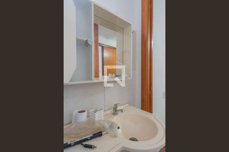 Casa à venda com 150m², 6 quartos e 4 vagas Casa à venda com 150m², 6 quartos e 4 vagasBanheiro da Suíte 4