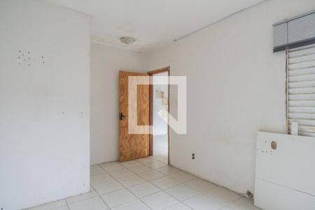 Casa à venda com 150m², 6 quartos e 4 vagas Casa à venda com 150m², 6 quartos e 4 vagasQuarto 3 - Casa Fundos