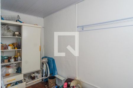 Casa à venda com 150m², 6 quartos e 4 vagas Casa à venda com 150m², 6 quartos e 4 vagasQuarto 1