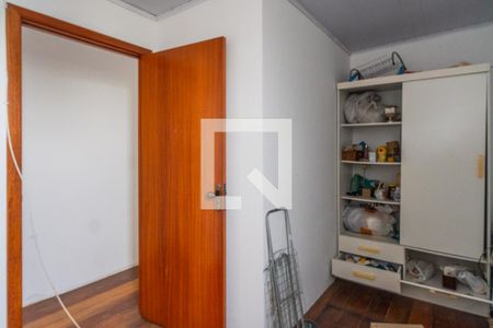 Casa à venda com 150m², 6 quartos e 4 vagas Casa à venda com 150m², 6 quartos e 4 vagasQuarto 1