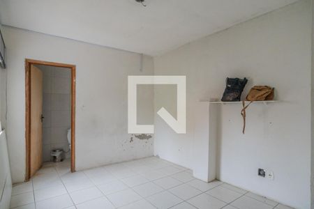Casa à venda com 150m², 6 quartos e 4 vagas Casa à venda com 150m², 6 quartos e 4 vagasQuarto 3 - Casa Fundos