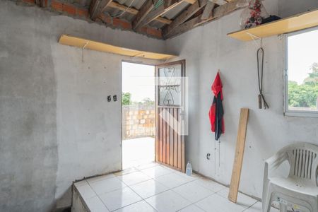Casa à venda com 150m², 6 quartos e 4 vagas Casa à venda com 150m², 6 quartos e 4 vagasQuarto 2 - Casa Fundos