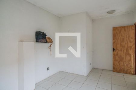 Casa à venda com 150m², 6 quartos e 4 vagas Casa à venda com 150m², 6 quartos e 4 vagasQuarto 3 - Casa Fundos