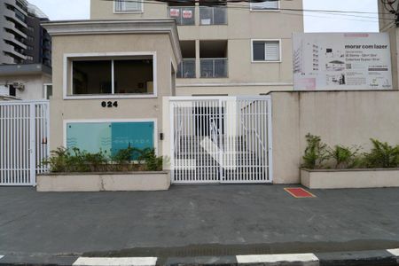 Apartamento para alugar com 51m², 2 quartos e 1 vaga Apartamento para alugar com 51m², 2 quartos e 1 vagaFachada