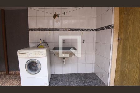 Casa à venda com 138m², 3 quartos e 4 vagasÁrea de Serviço