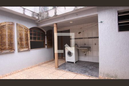 Casa à venda com 138m², 3 quartos e 4 vagasÁrea Externa