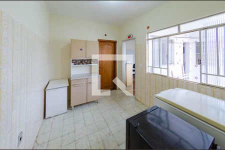 Casa à venda com 268m², 3 quartos e 2 vagasCozinha Casa 2