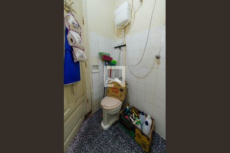 Casa à venda com 268m², 3 quartos e 2 vagasBanheiro de serviço