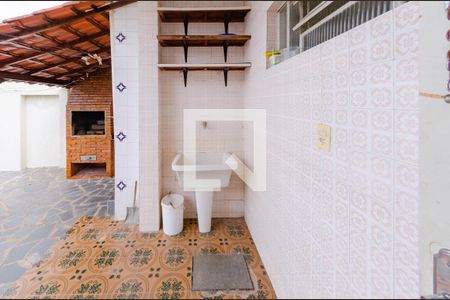 Casa à venda com 268m², 3 quartos e 2 vagasÁrea externa