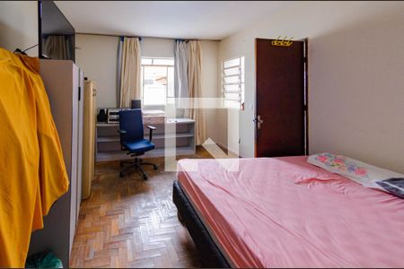 Casa à venda com 268m², 3 quartos e 2 vagasCasa Quarto 2