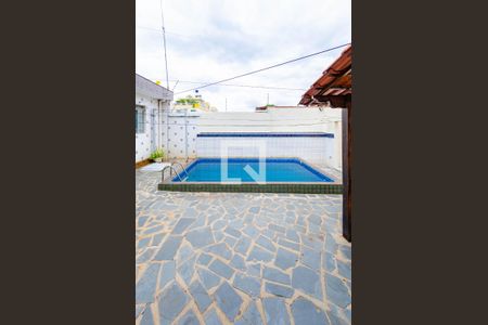 Casa à venda com 268m², 3 quartos e 2 vagasPiscina 