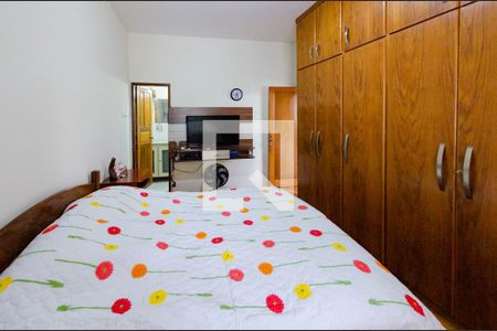 Casa à venda com 268m², 3 quartos e 2 vagasSuíte