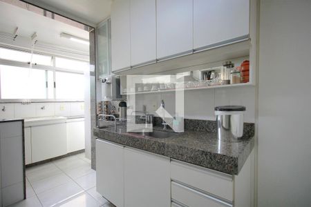 Apartamento à venda com 170m², 4 quartos e 2 vagasCozinha