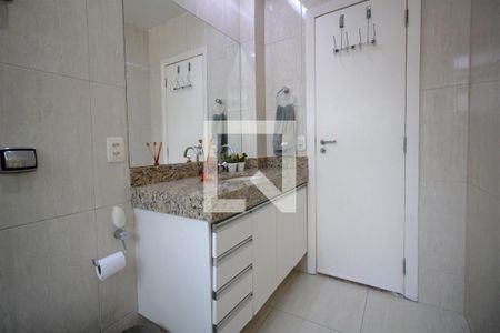 Apartamento à venda com 170m², 4 quartos e 2 vagasBanheiro