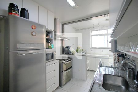 Apartamento à venda com 170m², 4 quartos e 2 vagasCozinha