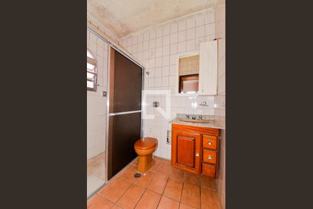 Casa à venda com 304m², 3 quartos e 2 vagasBanheiro da Suíte