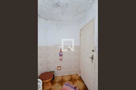 Casa à venda com 304m², 3 quartos e 2 vagascasa 2 - Banheiro social