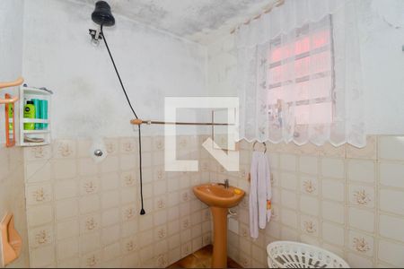 Casa à venda com 304m², 3 quartos e 2 vagascasa 2 - Banheiro social