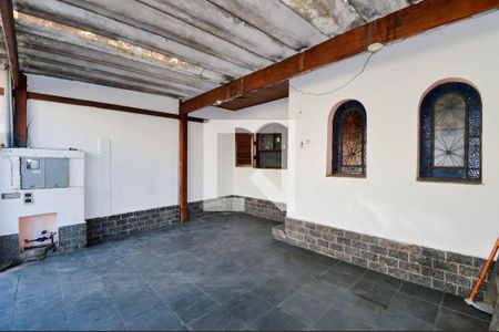 Casa à venda com 304m², 3 quartos e 2 vagasGaragem