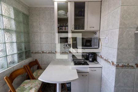 Apartamento à venda com 64m², 2 quartos e 1 vagaCozinha