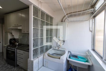 Apartamento à venda com 64m², 2 quartos e 1 vagaÁrea de Serviço