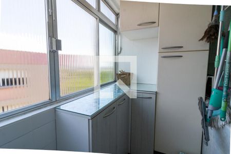 Apartamento à venda com 64m², 2 quartos e 1 vagaÁrea de Serviço