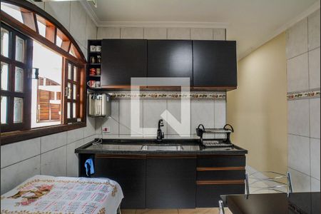 Casa à venda com 280m², 2 quartos e 10 vagas Casa à venda com 280m², 2 quartos e 10 vagasCozinha