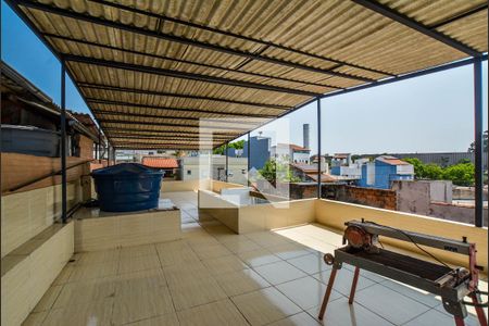 Casa à venda com 280m², 2 quartos e 10 vagas Casa à venda com 280m², 2 quartos e 10 vagasCobertura