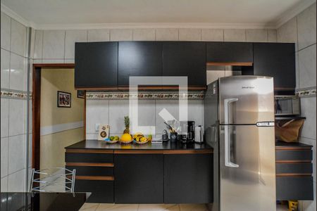 Casa à venda com 280m², 2 quartos e 10 vagas Casa à venda com 280m², 2 quartos e 10 vagasCozinha