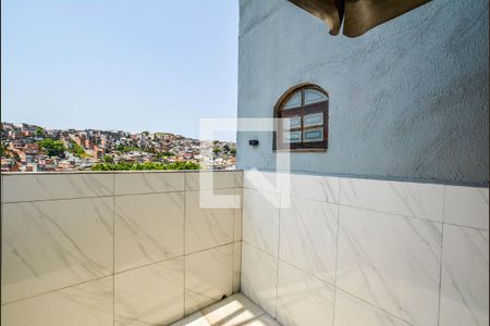 Casa à venda com 280m², 2 quartos e 10 vagas Casa à venda com 280m², 2 quartos e 10 vagasQuarto Suíte