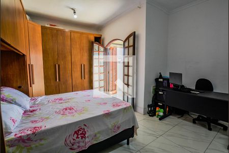 Casa à venda com 280m², 2 quartos e 10 vagas Casa à venda com 280m², 2 quartos e 10 vagasQuarto Suíte