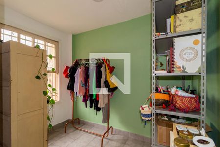 Casa à venda com 192m², 4 quartos e 2 vagasQuarto 1 - Closet