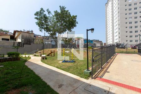 Apartamento para alugar com 42m², 2 quartos e sem vagaÁrea comum / Entrada