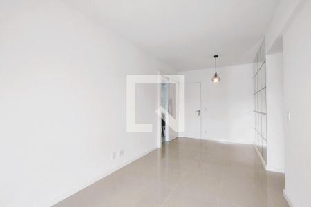 Sala de apartamento à venda com 2 quartos, 72m² em Taquara, Rio de Janeiro