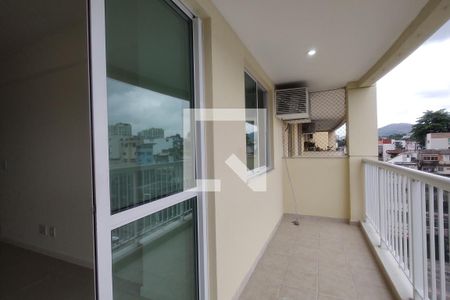 Varanda  de apartamento à venda com 2 quartos, 72m² em Taquara, Rio de Janeiro