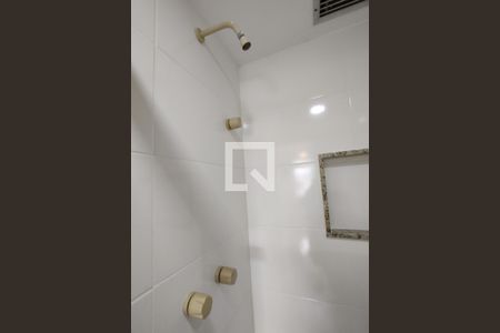 Apartamento à venda com 72m², 2 quartos e 1 vagaBanheiro da Suíte