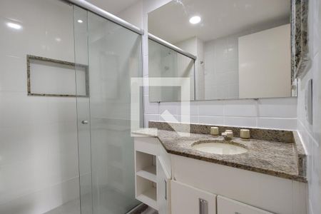 Apartamento à venda com 72m², 2 quartos e 1 vagaBanheiro da Suíte