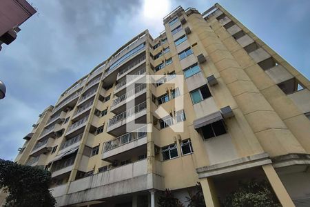 Apartamento à venda com 72m², 2 quartos e 1 vagaFachada do bloco