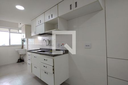 Apartamento à venda com 72m², 2 quartos e 1 vagaCozinha - Armários