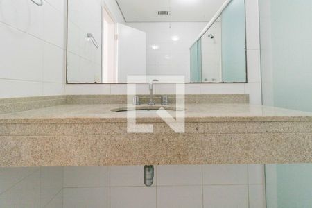 Apartamento para alugar com 120m², 3 quartos e 2 vagasBanheiro da Suíte