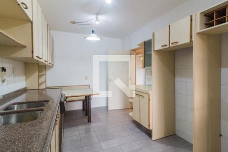 Apartamento para alugar com 180m², 3 quartos e 1 vagaCozinha