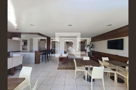 Apartamento à venda com 72m², 3 quartos e 1 vagaÁrea comum - Salão de festas