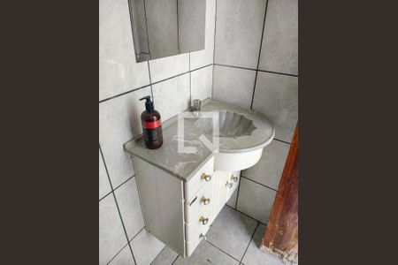 Casa à venda com 250m², 3 quartos e 3 vagas Casa à venda com 250m², 3 quartos e 3 vagasBanheiro 2