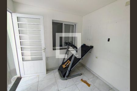 Casa à venda com 250m², 3 quartos e 3 vagas Casa à venda com 250m², 3 quartos e 3 vagasÁrea comum